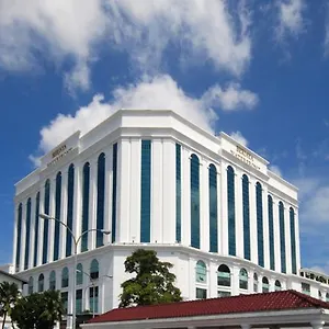https://berjaya-waterfront-hotel.johorbahruhotels.net
